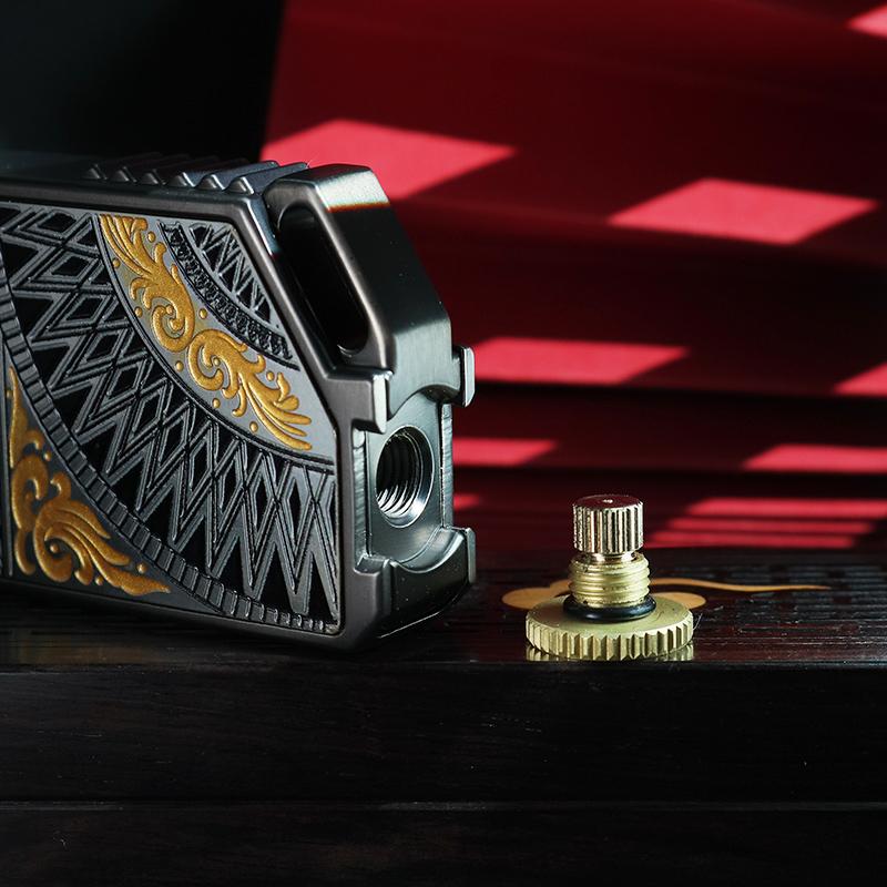 Retro mechanical design kerosene lighter full metal body
